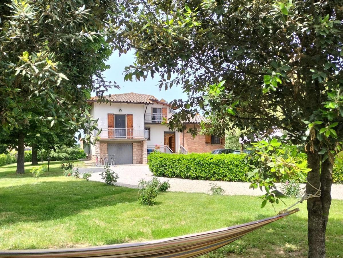 Casa Vacanze Bonardini Кастільйоне-дель-Лаго Екстер'єр фото